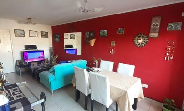 VENTA DE DEPARTAMENTO DE 2 AMB, AL FRENTE, CON COCHERA EN VILLA BALLESTER