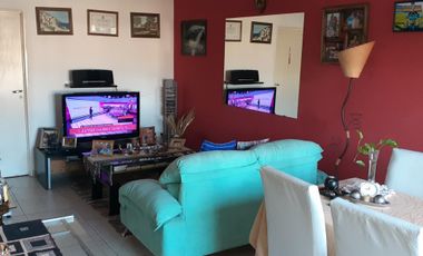 VENTA DE DEPARTAMENTO DE 2 AMB, AL FRENTE, CON COCHERA EN VILLA BALLESTER