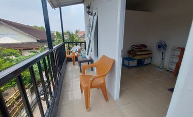 Disewa Rumah di Duren Sawit Jaktim -  Cocok untuk tempat Usaha, parkir hanya motor. Dekat dengan Sekolah