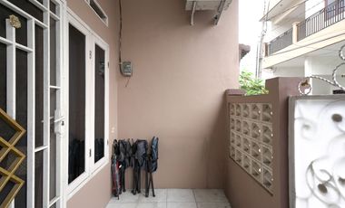 Rumah SHM Hadap Timur 15 Mnt ke Mall Grand Cakung Dibantu KPR J-43352