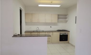 SE VENDE CASA EN ISLA MONTELIMAR