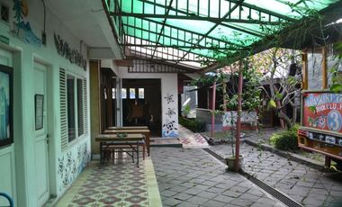 MAINROAD Dago Kota Bandung Cigadung raya bekas resto cafe