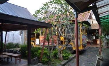 MAINROAD Dago Kota Bandung Cigadung raya bekas resto cafe