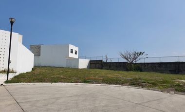 Terreno en venta en Fracc Las Lomas Residencial, Alvarado