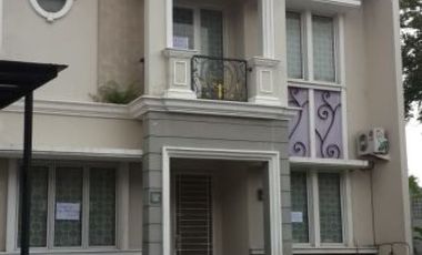 Disewakan Rumah Cantik di Cluster Lavender Gading Serpong Tangerang Murah Bagus Lokasi Strategis