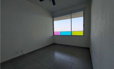 ALQUILER APARTAMENTO AV. BALBOA PH ELEMENT TOWER 2 REC 2 BAÑOS