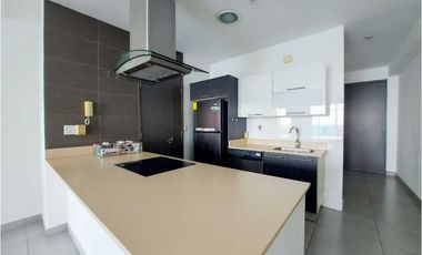 ALQUILER APARTAMENTO AV. BALBOA PH ELEMENT TOWER 2 REC 2 BAÑOS