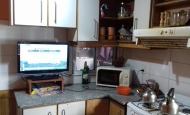 Amplio PH - 2 dorm y terraza - F. Beltran 400 Lomas