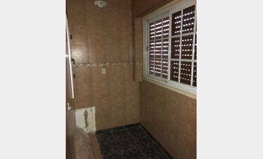 PH en Venta Ramos Mejia / La Matanza (A108 7210)