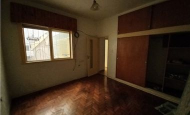 CASA EN CASANOVA CENTRO