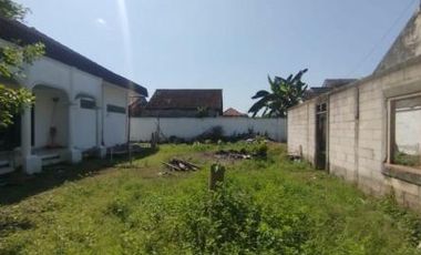 RUMAH STRATEGIS DEKAT UGM - JL. KALIURANG KM 7