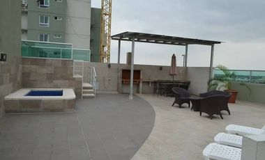 Venta de Suite en La Vista Tower con Parqueo