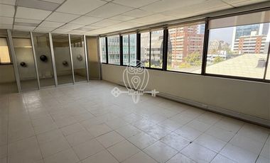 Oficina arriendo piso 6 completo obra gruesa en Las Condes