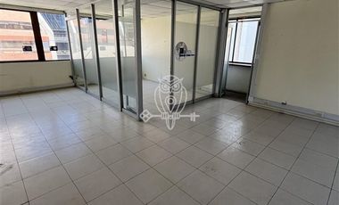 Oficina arriendo piso 6 completo obra gruesa en Las Condes