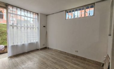 casa en arriendo en san mateo. Cod A118587