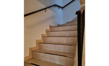 Se Vende Hermosa Casa Dúplex de Esquina en Cerro Viento