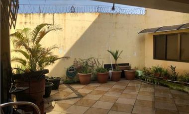 Se Vende Hermosa Casa Dúplex de Esquina en Cerro Viento