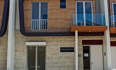 Jual Rumah Baru Gress di Perumahan Greenland Raya Menganti