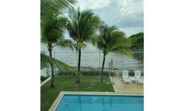 VENDO CASA FRENTE AL MAR EN COCO DEL MAR
