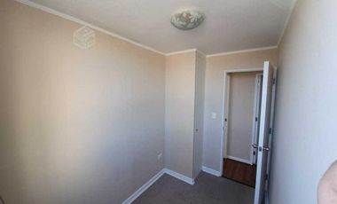 Depto SIN MUEBLES Gómez Carreño