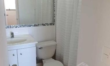 Depto SIN MUEBLES Gómez Carreño