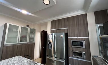 VENTA CASA ESQUINERA URB. LA PUNTILLA (RS)