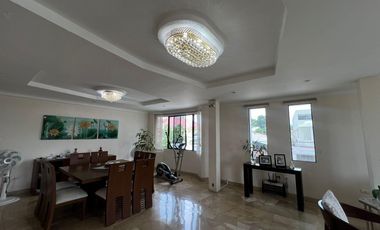 VENTA CASA ESQUINERA URB. LA PUNTILLA (RS)