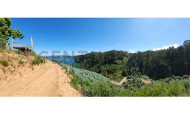 SE VENDEN TERRENOS CON VISTA A LA LAGUNA. IDAHUE