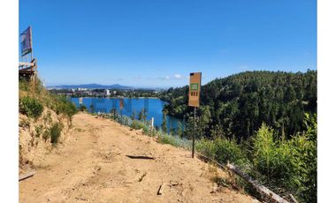 SE VENDEN TERRENOS CON VISTA A LA LAGUNA. IDAHUE