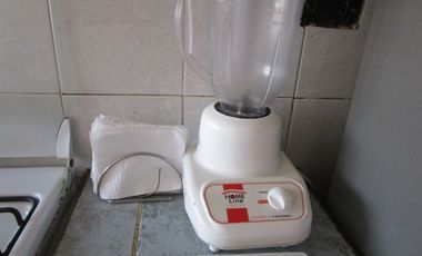 SE RENTA HABITACIÓN PEQUEÑA EN IZTAPALAPA