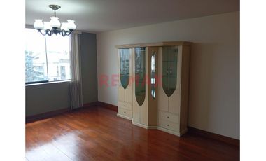 Alquiler De Hermoso Departamento En San Isidro