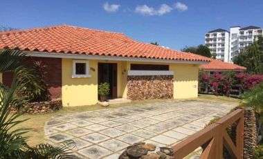 CASA 4 RECAMARAS CON AMPLIA TERRAZA EN CORONADO CLUB ECUESTRE
