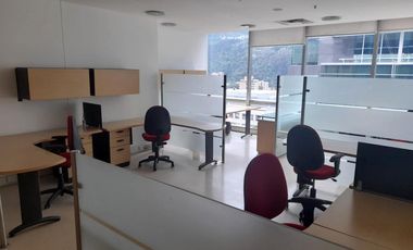 oficina en arriendo en santa barbara - usaquen. Cod A51686