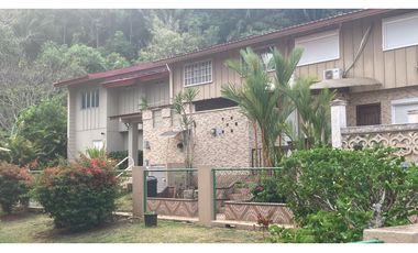 VENTA DE CASA TIPO DUPLEX CON APARTAMENTO EN HOWARD, PANAMA PACIFICO