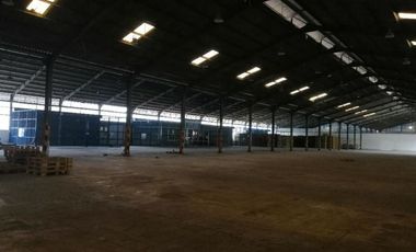 Gudang Besar Siap Huni di Karawaci