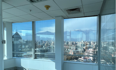 Oficina en Arriendo en Torre Paris/ Metro Los Leones