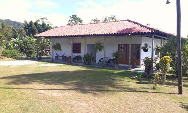 finca en venta en colombia / cundinamarca / guaduas /  vereda la cum. Cod V9412587