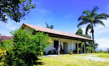 finca en venta en colombia / cundinamarca / guaduas /  vereda la cum. Cod V9412587