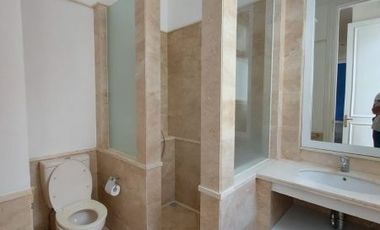 DIJUAL RUMAH CANTIK dgn KOLAM RENANG di Jl KEMANG DALAM, JAKSEL