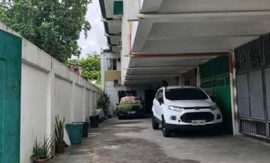 Pre-Owned 2 Story Residential Townhouse in Sucat