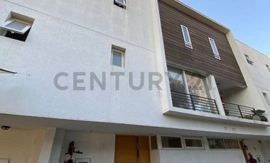 Gran Oportunidad TownHouse 3D 3B comodidad y ubicación