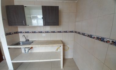 apartamento en arriendo en hipodromo piso 2. Cod A13710