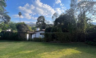 Casa en venta en Club de Golf Avándaro. Calle  Vega Del Valle