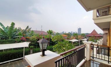 Town House at Cilandak with Pool & Furnished HSE-A0463