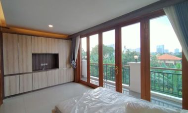 Town House at Cilandak with Pool & Furnished HSE-A0463