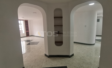 apartamento en arriendo en la maría. Cod A5750