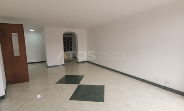 apartamento en arriendo en la maría. Cod A5750