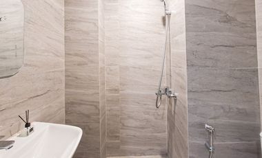 Apartemen Collins Boulevard