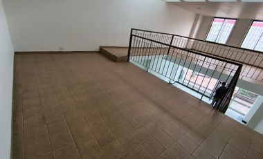 local en arriendo en ricaurte. Cod A123392