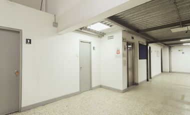 edificio en arriendo en montevideo-fontibón. Cod A1400962